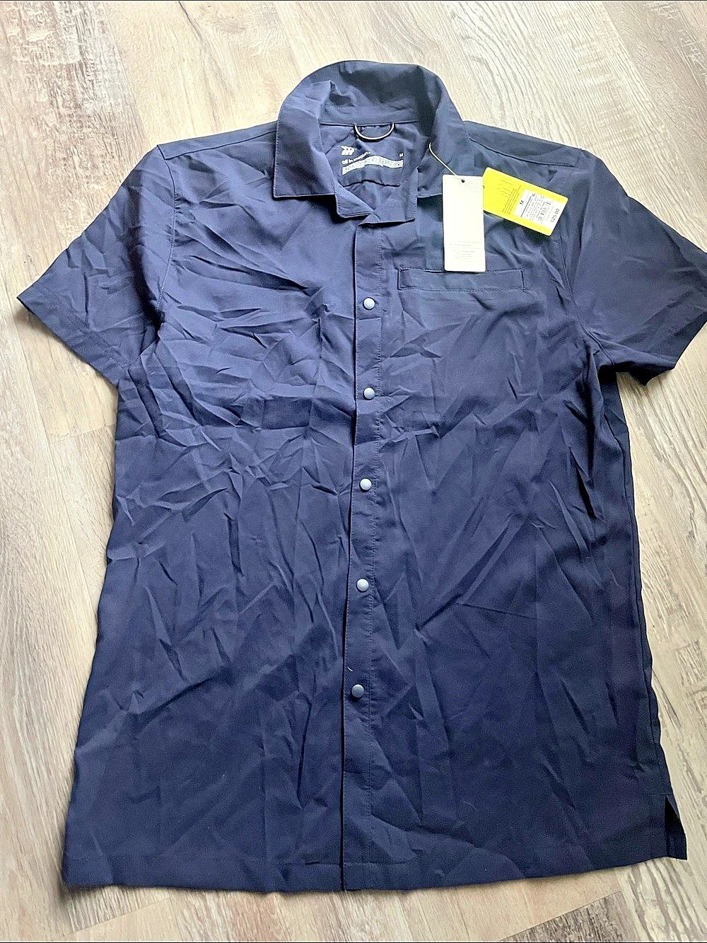 All in motion Men's Short Sleeve Shirt in Blue Size Large NWT